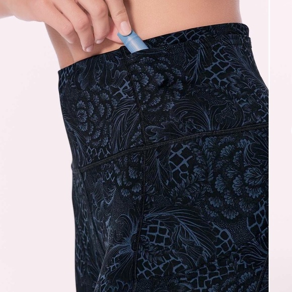 Lululemon Fast & Free 7/8 Tight 25" - Picture 5 of 13